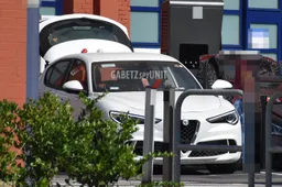 Alfa Romeo Stelvio elettrico? No, sotto la carrozzeria si nasconde il nuovo BEV Maserati