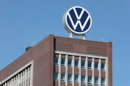 Volkswagen taglia 20.000 posti (con bonus fino a 400.000 €) per salvare gli stabilimenti