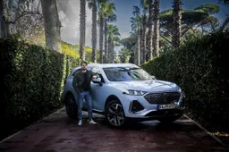 GWM WEY 03: prova in anteprima del SUV plug-in che fa 130 km in elettrico