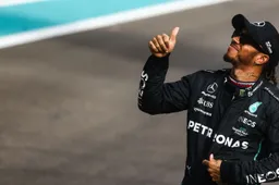 Lewis Hamilton con Mercedes-AMG F1 fino al 2025, è ufficiale