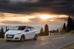 Peugeot 208: cinque anni di successi sul mercato italiano