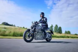 EV FUN: la prima moto elettrica di Honda vuole far “battere il cuore”