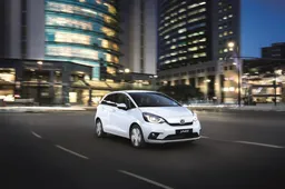 Nuova Honda Jazz e:HEV : tecnologia ibrida dalle alte prestazioni