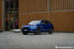 Prova su strada Honda ZR-V: si guida molto bene, consuma poco ma il listino è salato