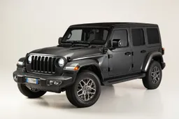 Jeep Wrangler 4xe First Edition: aperto il pre-booking, arriva in estate