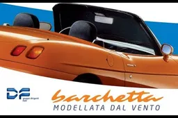 Fiat Barchetta: omaggio all’auto modellata dal vento [VIDEO]