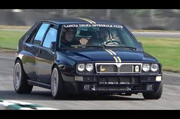 Una Lancia Delta Integrale EVO 2 scatena gli oltre 530 CV in pista [VIDEO]