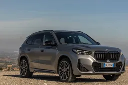 BMW X1 2022: prezzo, dimensioni, interni, prova in anteprima