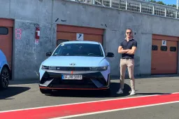 Prova in pista Hyundai Ioniq 5 N: come va l'elettrica da 650 CV che suona come una termica