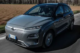 Hyundai Kona Electric 2020: l’autonomia sale fino a 484 km