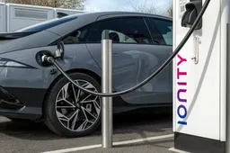 Hyundai Plug & Charge, così la ricarica diventa ancora più semplice