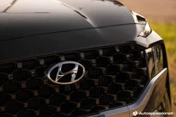 Hyundai, cambia la strategia sulle elettriche: arrivano più ibride