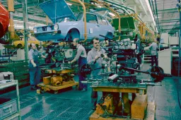 50 anni fa veniva prodotta la prima Volkswagen Golf: ripercorriamo la sua carriera