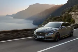 Nuova Jaguar XJR575: prime informazioni [VIDEO]