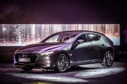 Nuova Mazda3 2019: anteprima italiana nella notte milanese