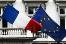 La Francia non ci sta. “Bloccate le multe sulle emissioni auto”