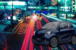 smart parisblue e suitegrey: le edizioni speciali elettriche