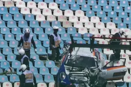 WEC: spaventoso incidente, la Porsche vola in tribuna [VIDEO]