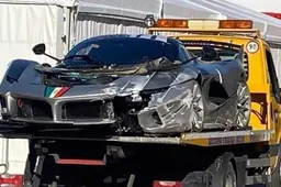 Viene da piangere a vedere una Ferrari FXX K Evo ridotta così: ecco cosa è successo