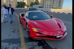 Incidente SF90 Stradale: un milionario l’ha ridotta così a Dubai [VIDEO]