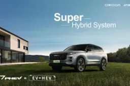 Arriva la Jaecoo 7 Super Hybrid: cos’è il Super Hybrid e quanto costa