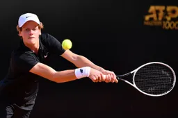 Il talento del tennis Janik Sinner sceglie Alfa Romeo