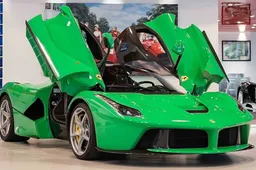 Jay Kay vende la sua LaFerrari verde: le quotazioni fanno paura