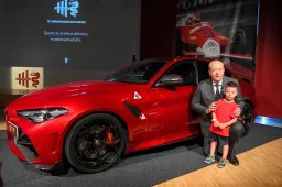 Imparato conferma l'arrivo della prima Alfa Romeo elettrica, nel 2024