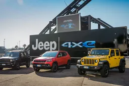 Jeep 4xe si aggiudica il premio “Wards 10 Best Engines and Propulsion Systems 2022”