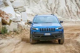 Jeep Cherokee Trailhawk 2019 | La prova offroad e onroad