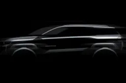 Jeep Compass 2025: evoluzione con ibrido ed elettrico, i prezzi