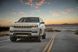 Jeep Grand Wagoneer concept 2021: torna lo storico modello e lo fa in grande