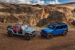 Jeep Wrangler 2024: a New York il debutto del restyling