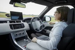 La guida autonoma di Land Rover al livello quattro