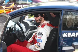 Keanu Reeves e il debutto da pilota a  Indianapolis