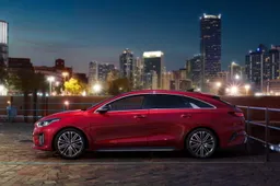 Allestimenti e prezzo Kia Proceed: la shooting brake è arrivata