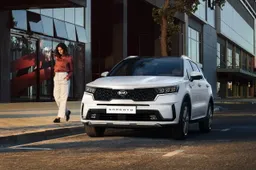 Prime immagini della nuova Kia Sorento: presentazione ufficiale al Salone di Ginevra 2020
