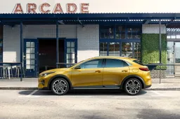 Nuova Kia XCeed crossover: il nuovo CUV della Casa coreana