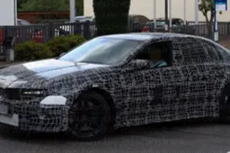 Beccata la nuova BMW M3: dalle prime foto si capisce subito che dietro manca qualcosa