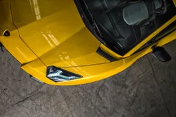 Lamborghini: dal 2023 solo plug-in. Nel 2028 la prima elettrica, ecco come sarà