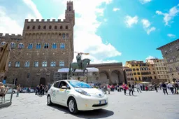 La Nissan Leaf  Enel Edition è la preferita dei taxisti