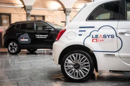 Stellantis vince l’appalto Consip: 15.300 veicoli per la Pubblica Amministrazione italiana