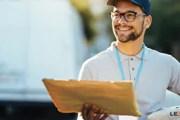 Leasys fornirà oltre 13.000 veicoli per la flotta di Poste Italiane