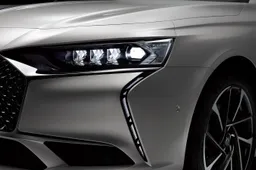 DS 9 E-Tense: l’innovativo sistema DS Active LED Vision