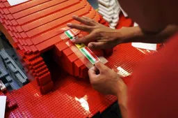 Ferrari F1 di Lego: 350 mila mattoncini per realizzarla in scala reale