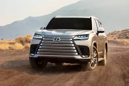 Lexus LX 600: altro che doppio rene BMW, la calandra domina il frontale!