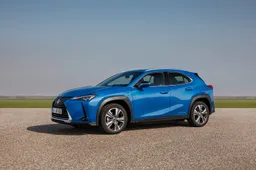 Nuovo Lexus UX 300e: motore, autonomia, data uscita, prezzo