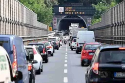 Traffico autostrade: le previsioni da bollino rosso per il 13 e 14 agosto 2022