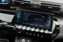 Peugeot e-Save: come funziona la nuova modalità di guida delle ibride