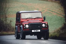 Per il 70° anniversario Land Rover celebra il mito Defender